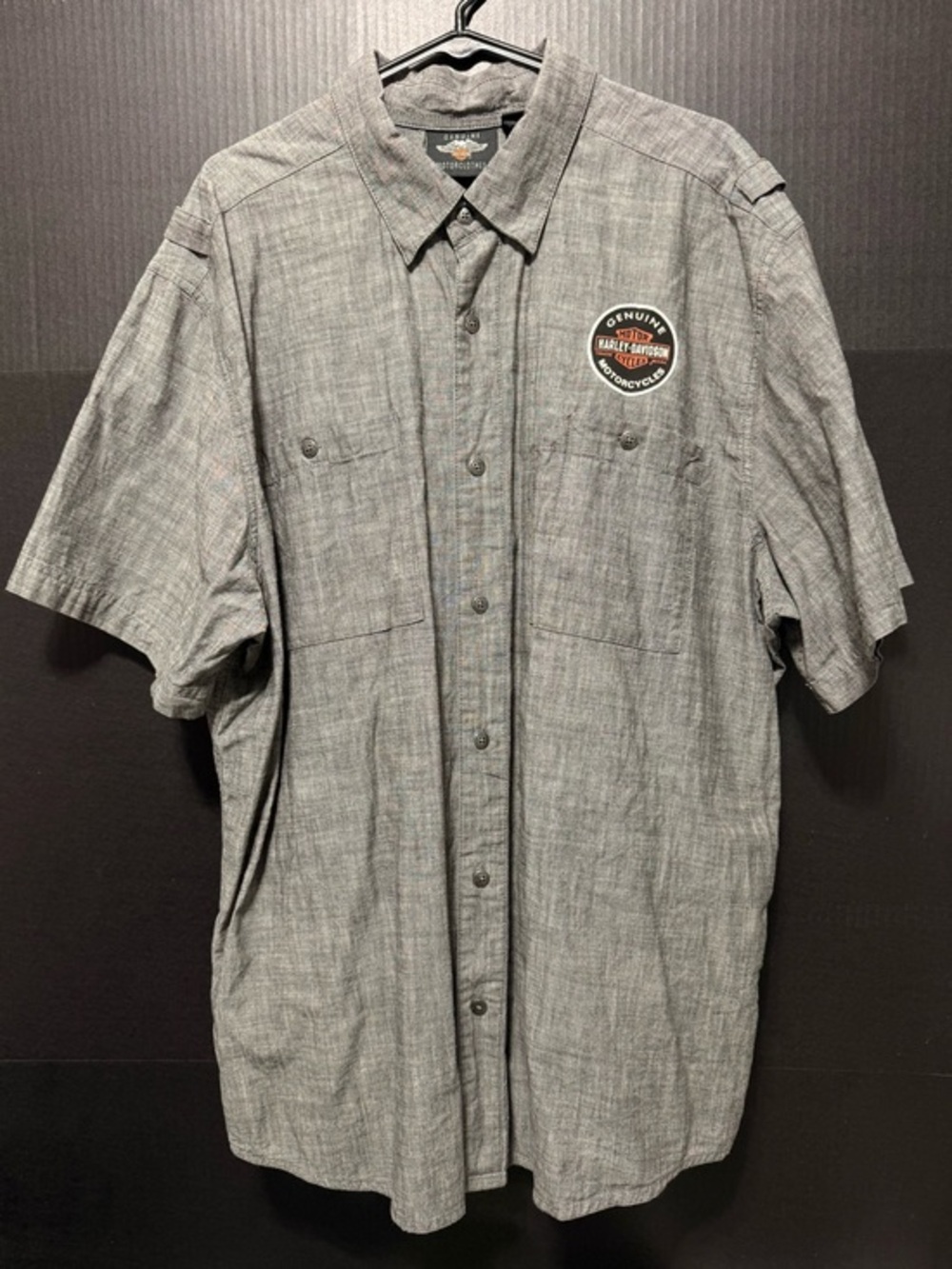 🪁 Harley Davidson Gray Mechanic Oil Can Short Sleeve Button Shirt